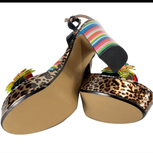 Betsey johnson  leopard steipea 3d  butterfly flat form    high heeled  Sandal - Picture 4 of 7